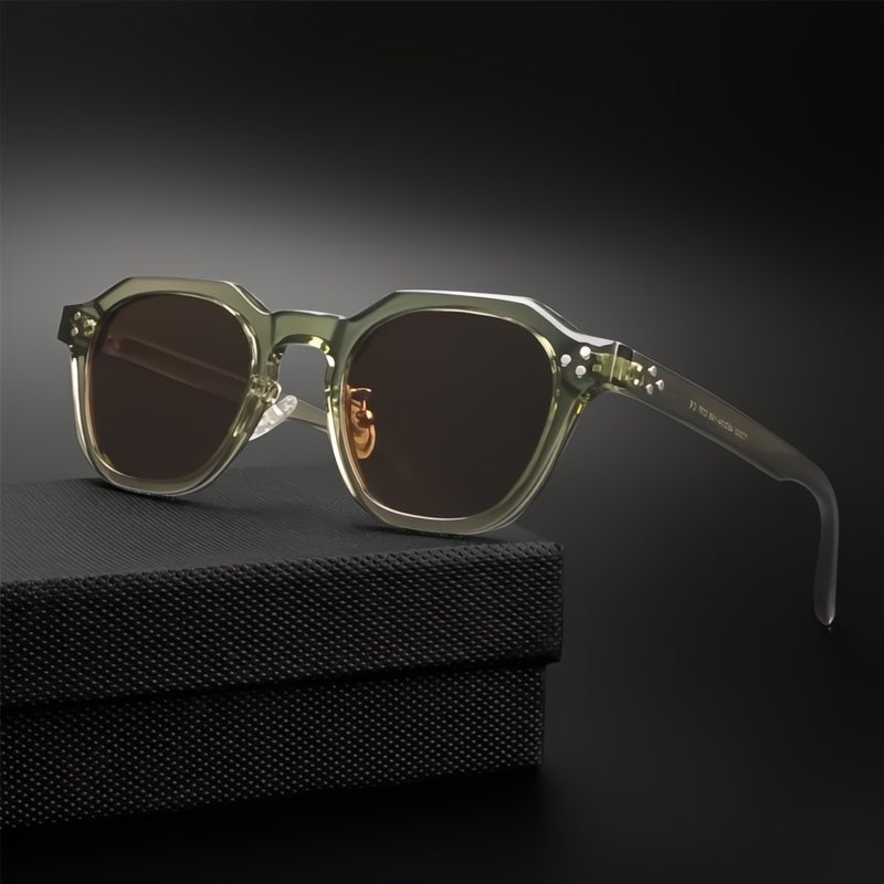 Alena Savitaipale-brýle