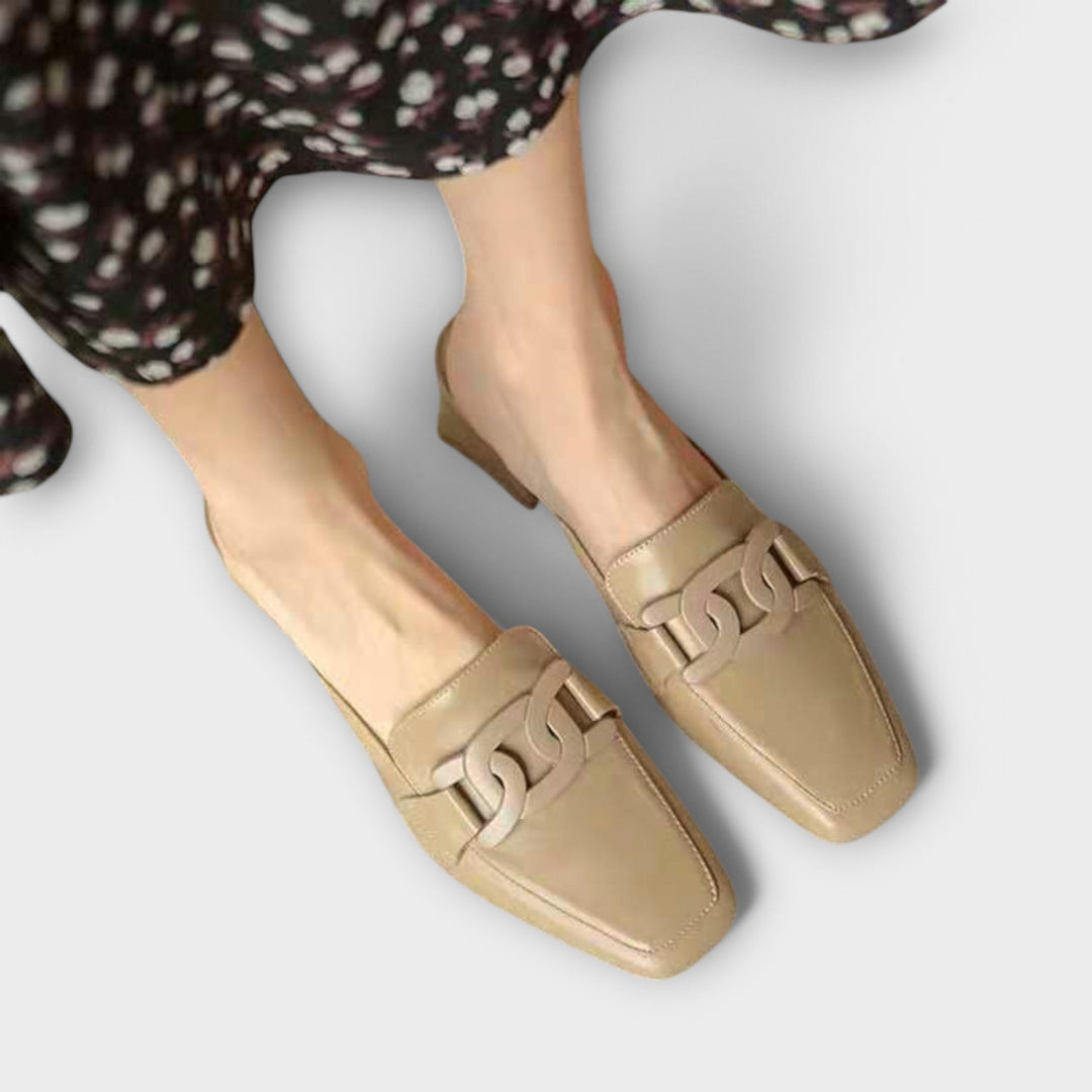 Monika – Elegantní dámské mokasíny na podpatku